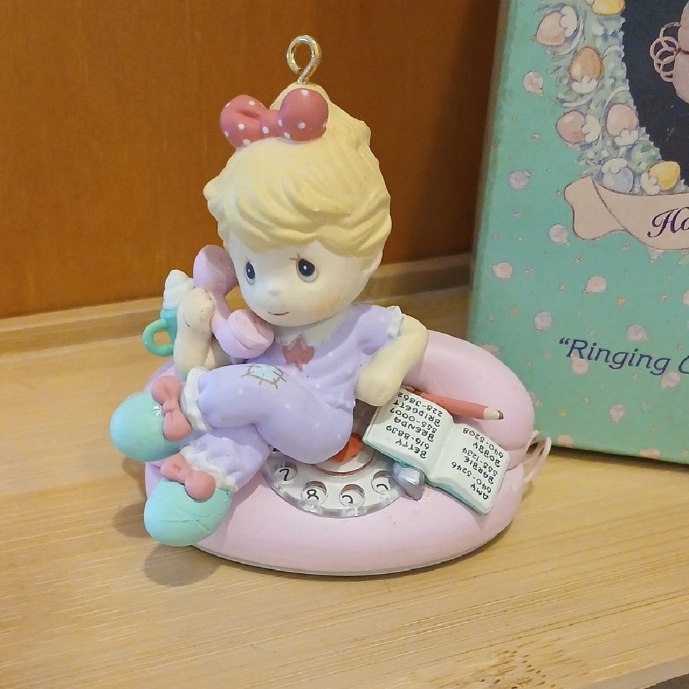 1994 Precious Moments Orni "Ringing Up Holiday Wishes"